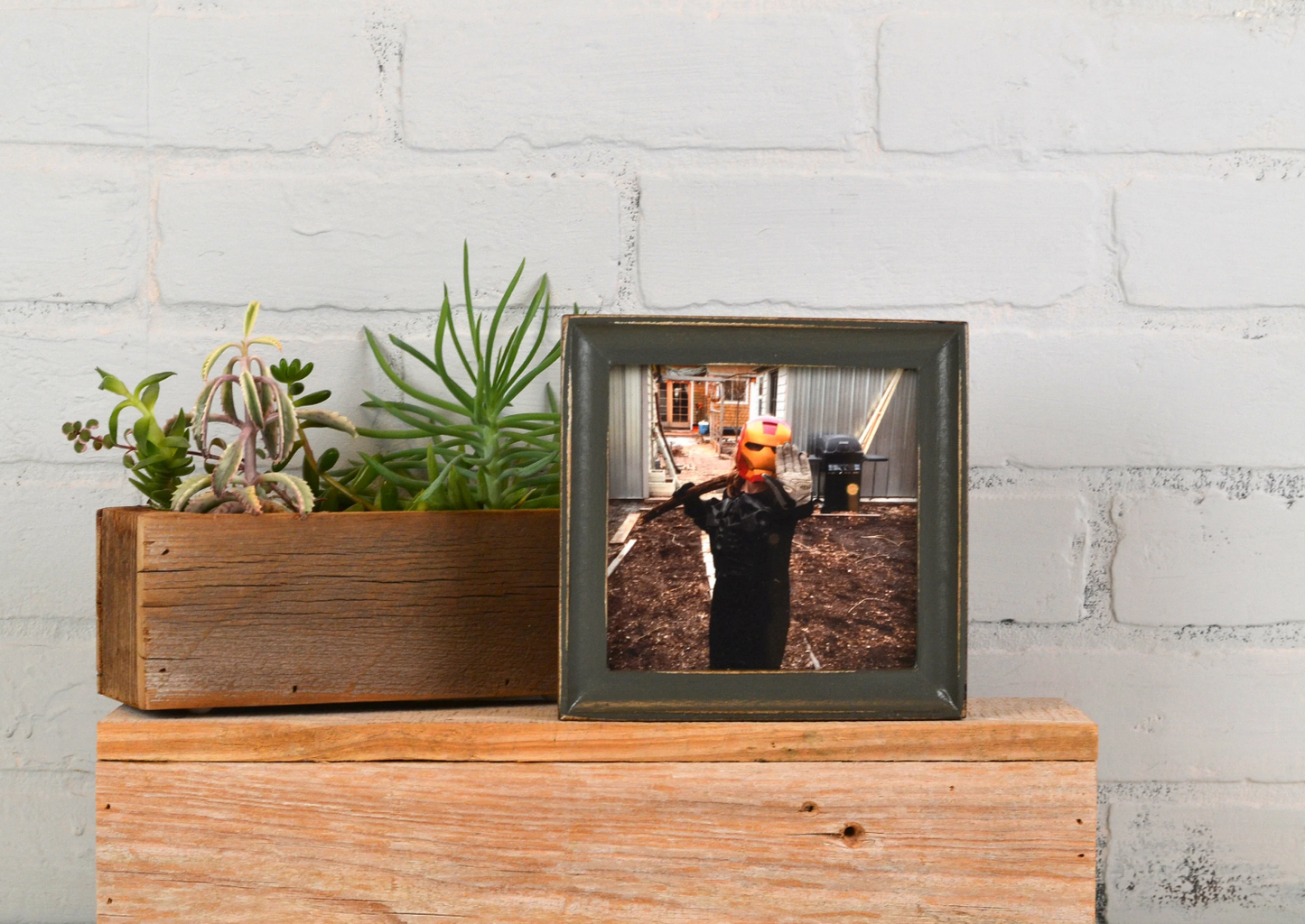 4x8" frame in Foxy Cove style - Choose your color - FREE SHIPPING