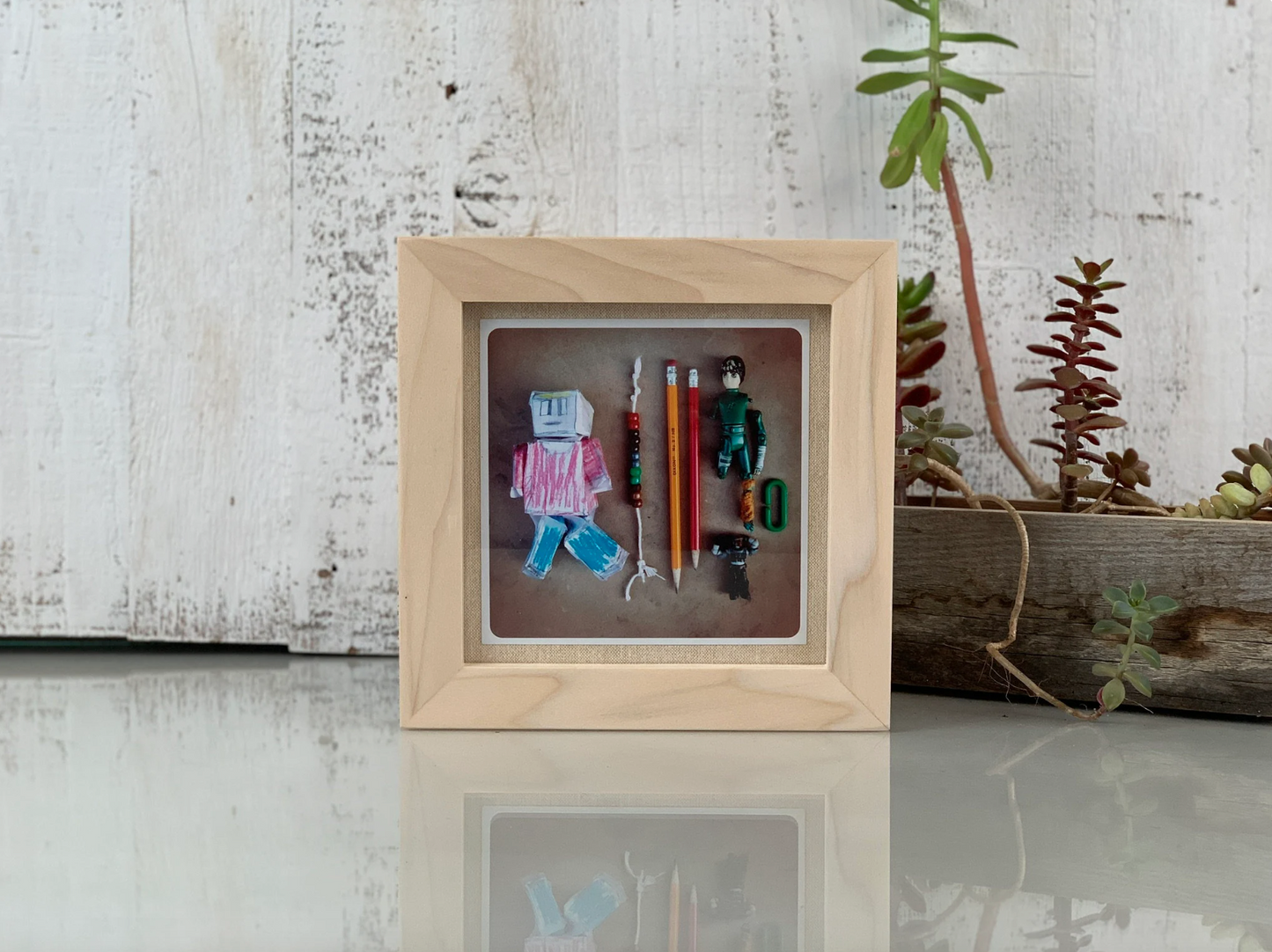 1x1 Flat frame style in Solid Natural Poplar Hardwood - Choose your size - FREE SHIPPING!
