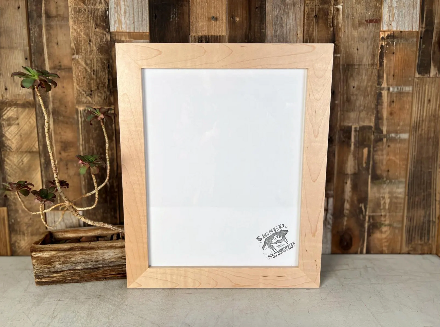 1.5 Standard frame style in Solid Natural Maple Hardwood - Choose your size - FREE SHIPPING!