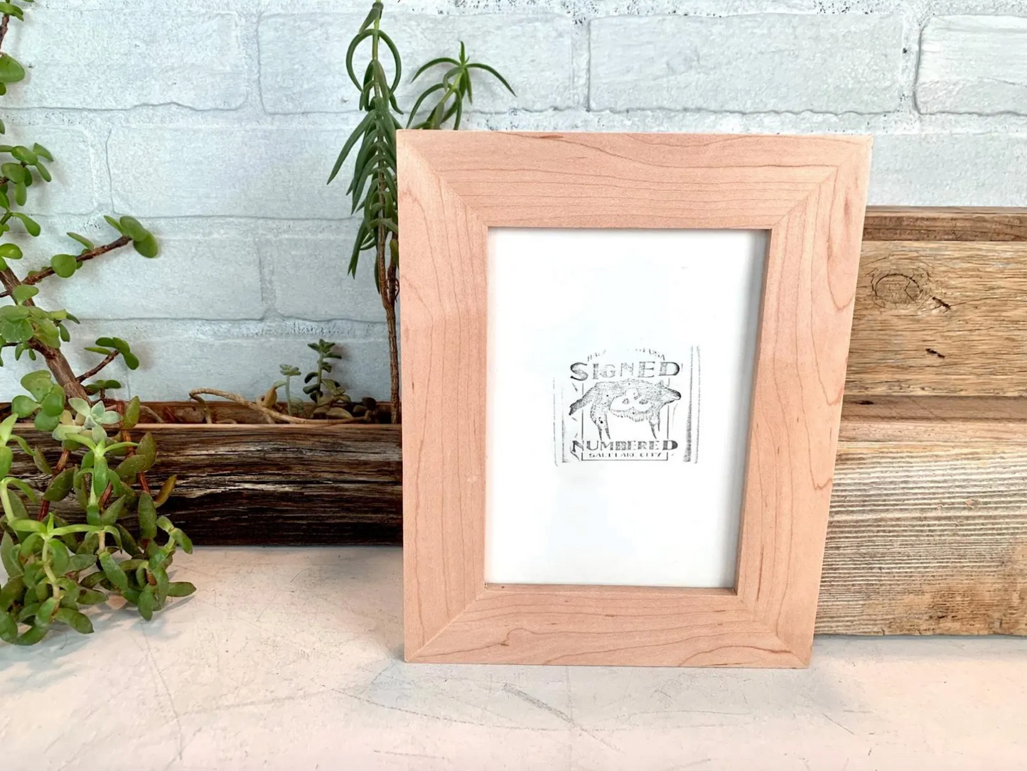 1.5 Standard frame style in Solid Natural Maple Hardwood - Choose your size - FREE SHIPPING!