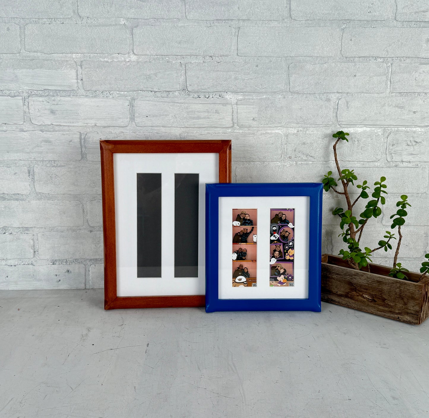 Picture Frame for Photo Booth Strip in 1x1 Flared style and Solid Color of Your Choice - Free Shipping!