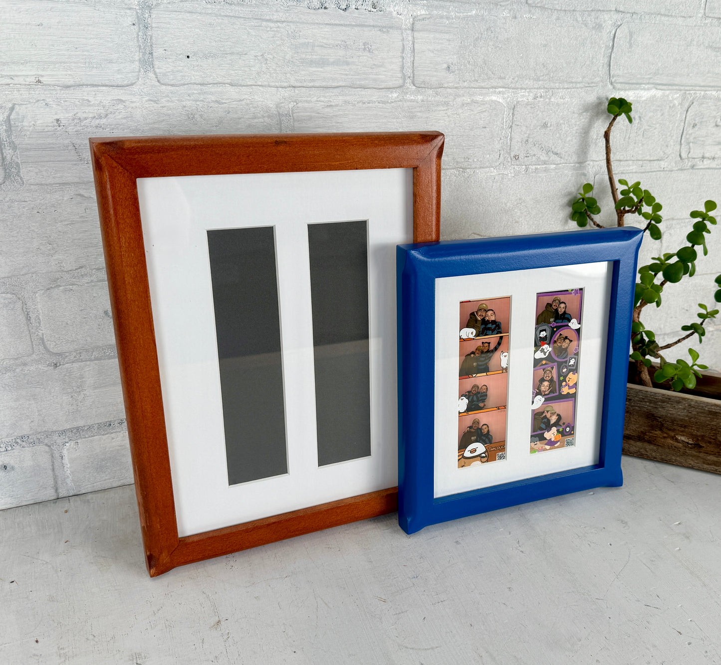 Picture Frame for Photo Booth Strip in 1x1 Flared style and Solid Color of Your Choice - Free Shipping!