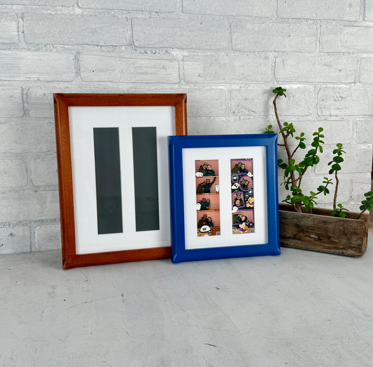 Picture Frame for Photo Booth Strip in 1x1 Flared style and Solid Color of Your Choice - Free Shipping!
