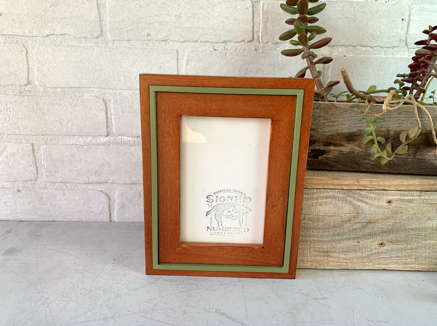 4x6" frame in 1.5 Wedge Wood style - Choose your color - FREE SHIPPING