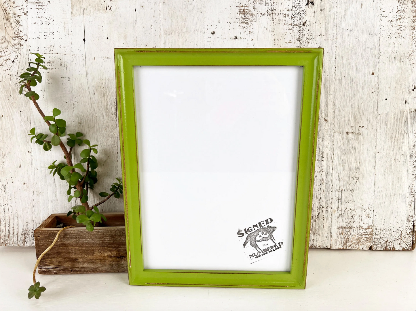 9x12" frame in Foxy Cove style - Choose your color - FREE SHIPPING