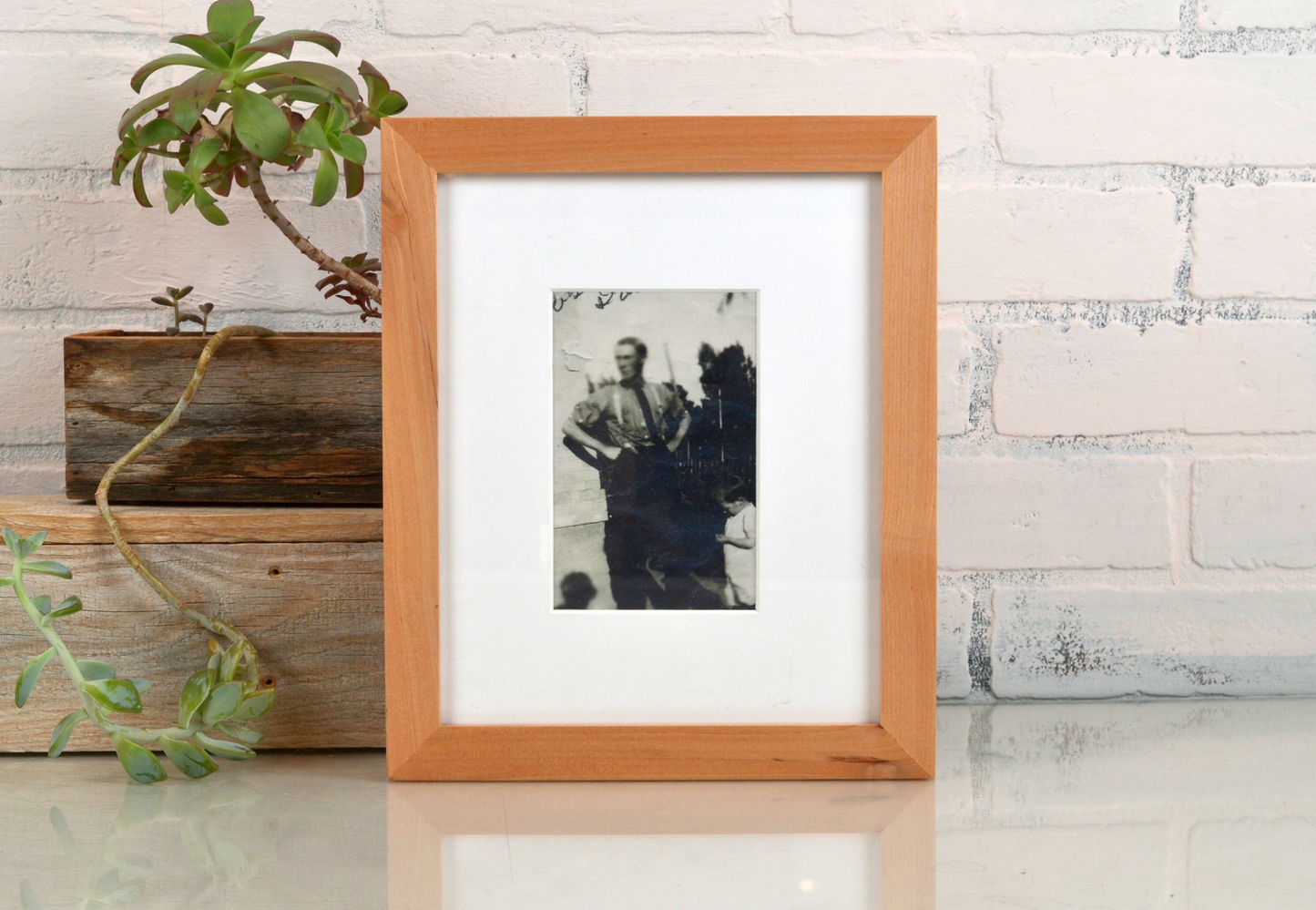 1x1 Flat frame style in Solid Natural Alder Hardwood - Choose your size - FREE SHIPPING!